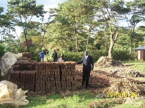 Houses for the Sudanese children